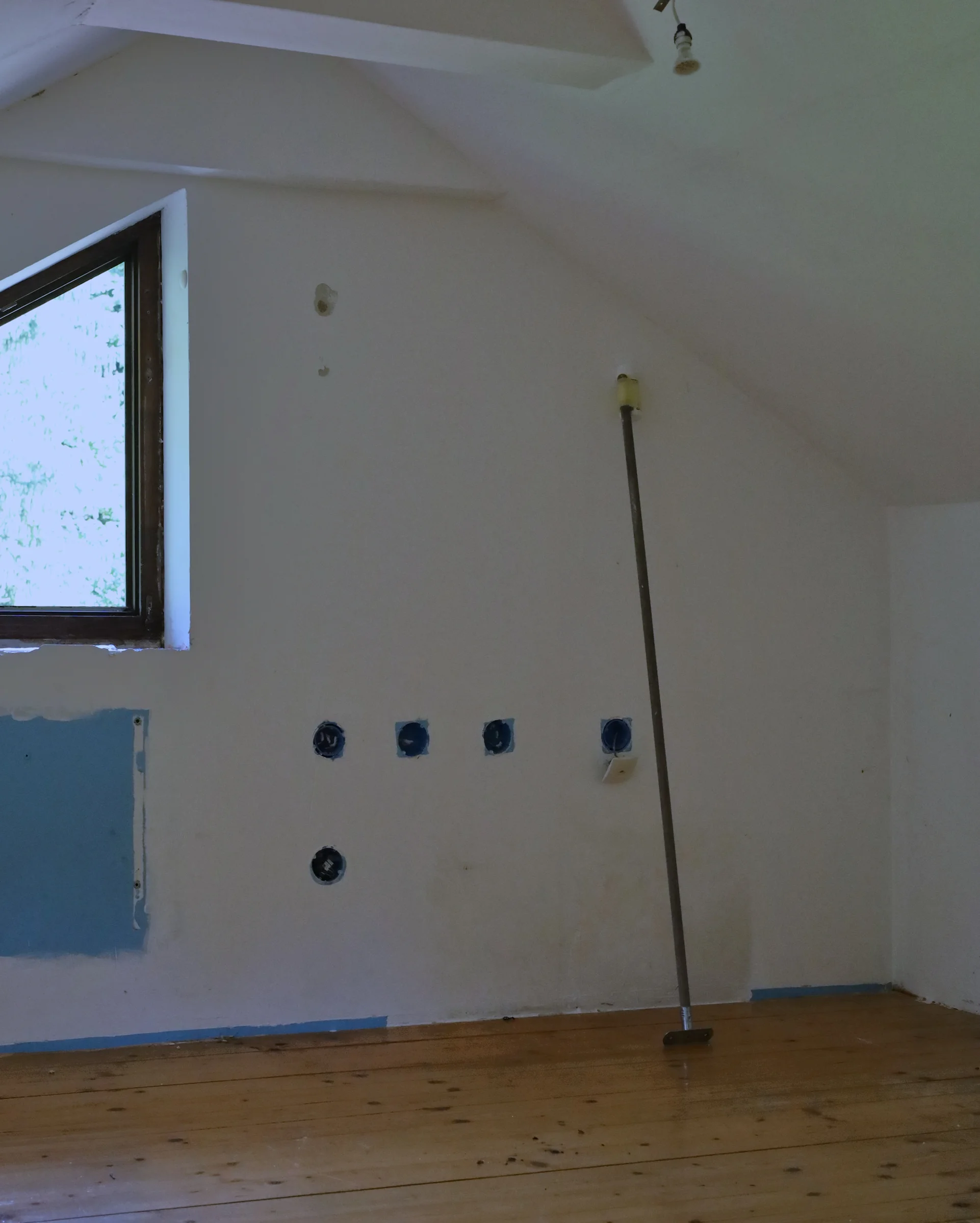Attic before renovation 5