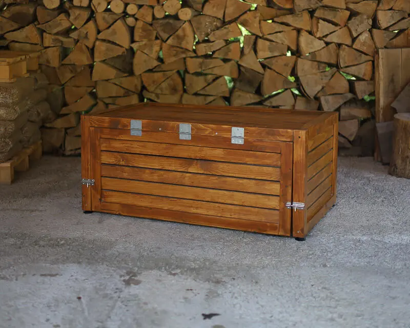 Wooden garden cabinet 1