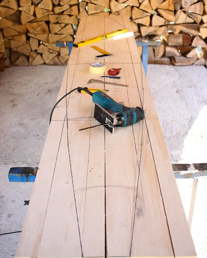 Outline cutting